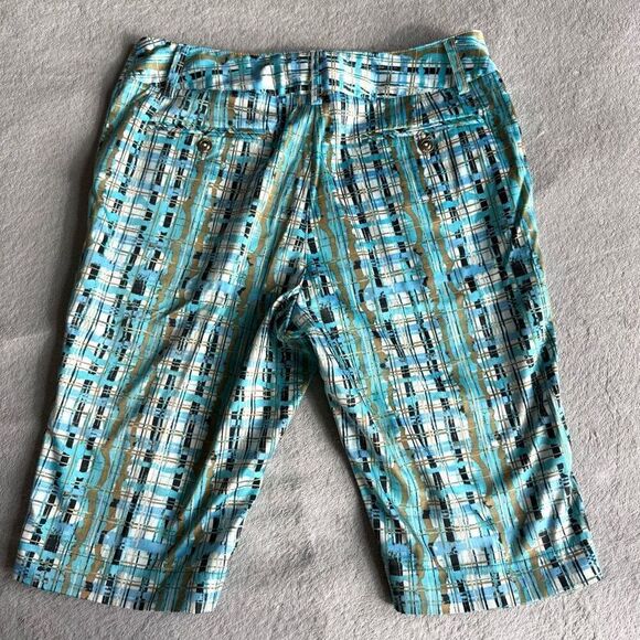 Sport Haley Women’s Gold, Black & Blue Stretch Bermuda Golf Shorts - Picture 9 of 10